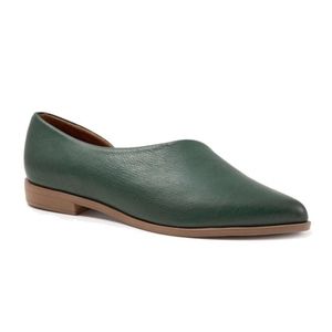 Bueno Brandi D'Orsay Flats in Hunter Green
